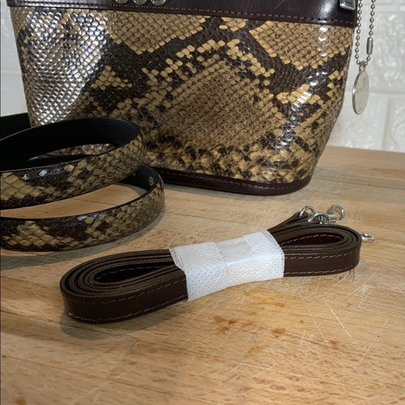 One World Brighton Snakeskin Wristlet and Belt - Picture 6 of 14